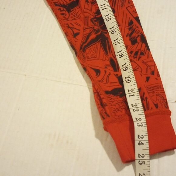 Marvel unisex reversible superhero long sleeve t-shirt - Picture 11 of 11